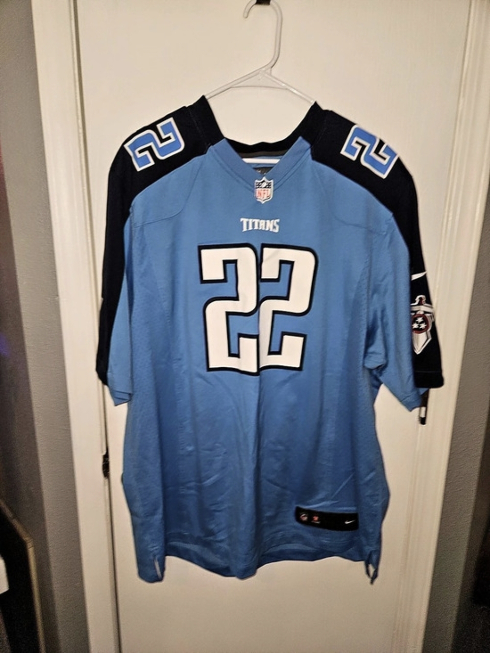 Nike NFL Titans McCluster #22 jersey XXL Blue & Black